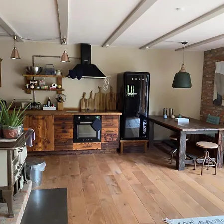 Vakantiehuis Auf 2 Etagen Mit Ueberdachter Terrasse *