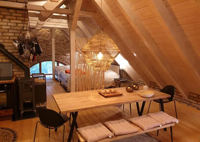 Semesterbostad Auf 2 Etagen Mit Ueberdachter Terrasse