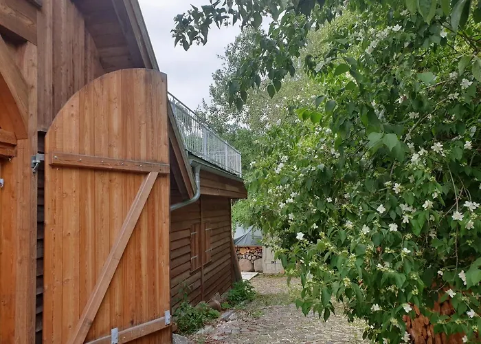 度假居 Auf 2 Etagen Mit Ueberdachter Terrasse 格拉尔-米里茨